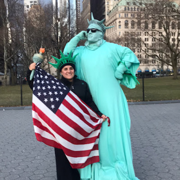 Meet your Posher, Zenaida - Picture 1 of 1